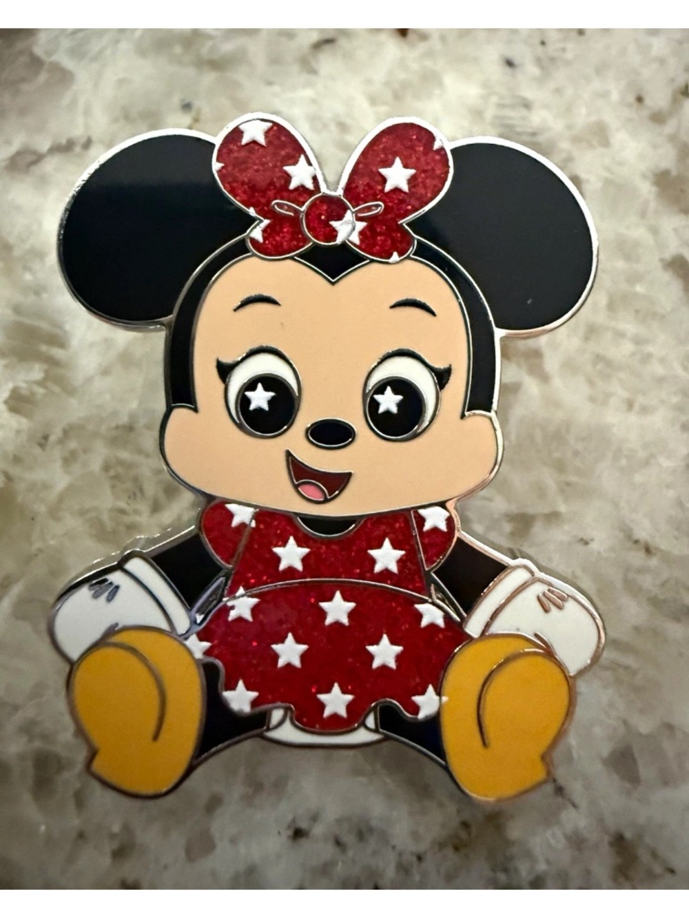 Disney Minnie Mouse Glitter Single Pin - Wishables Shimmer Mystery Pin